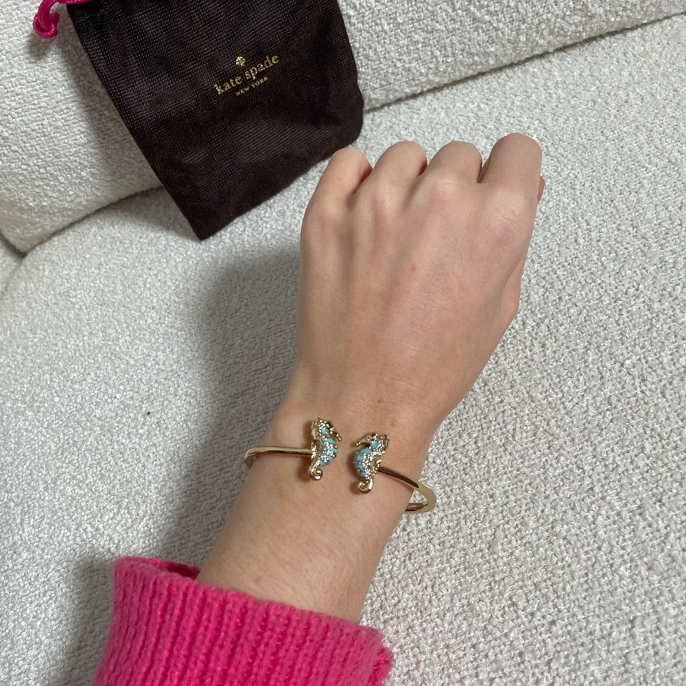 Kate‎ Spade Seahorse Paradise Found Crystal Gold Cuff Bracelet - Picture 7 of 8